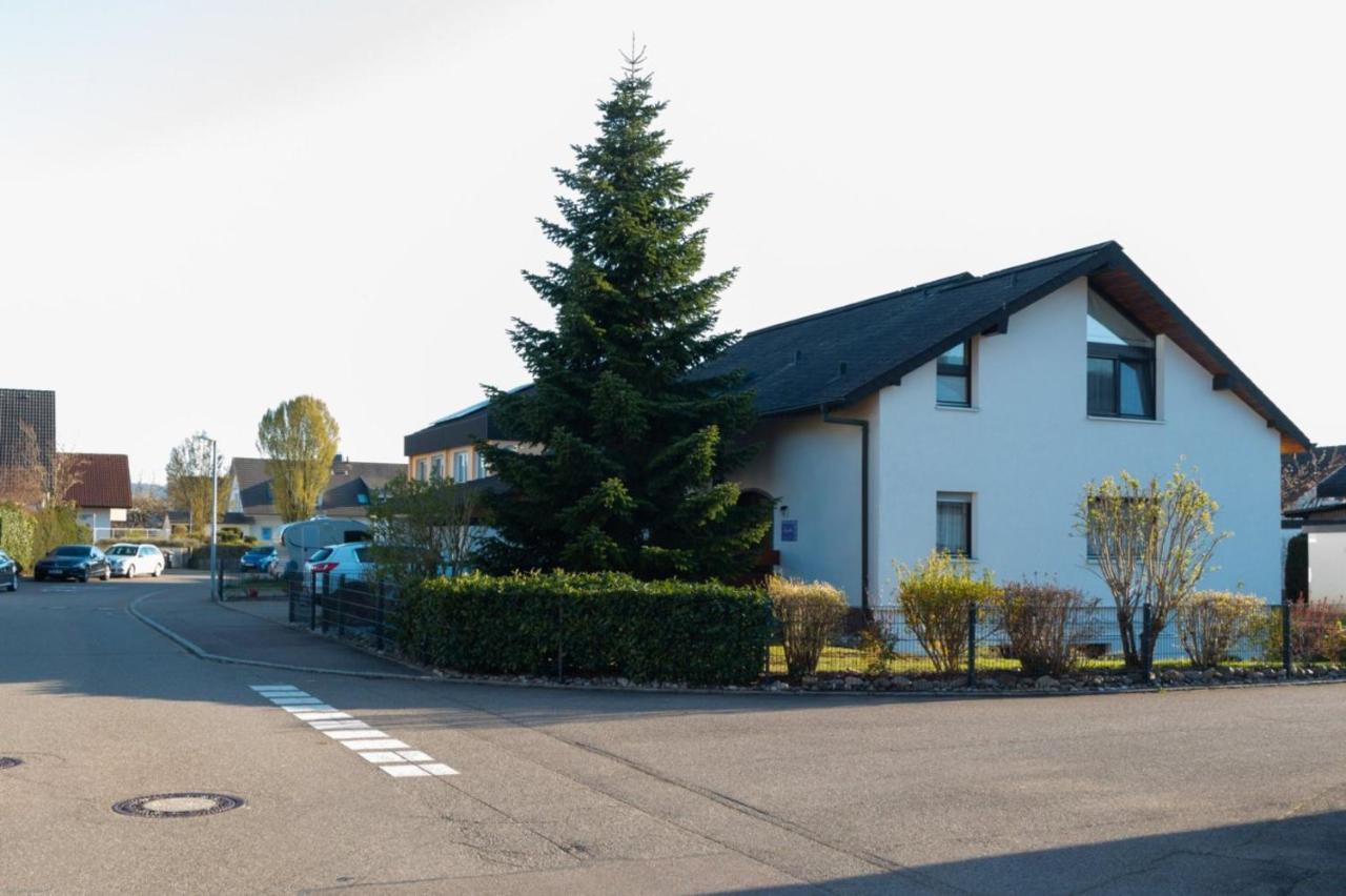Ferienwohnung Angelika Degerfelden Esterno foto